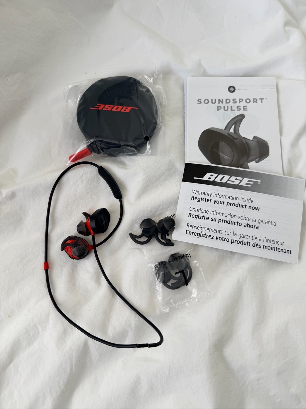 Bose Soundsport Pulse wireless headphone earbuds